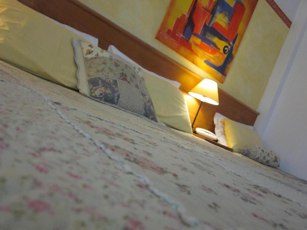 Hotel Marina Torri Del Benaco Ruang foto
